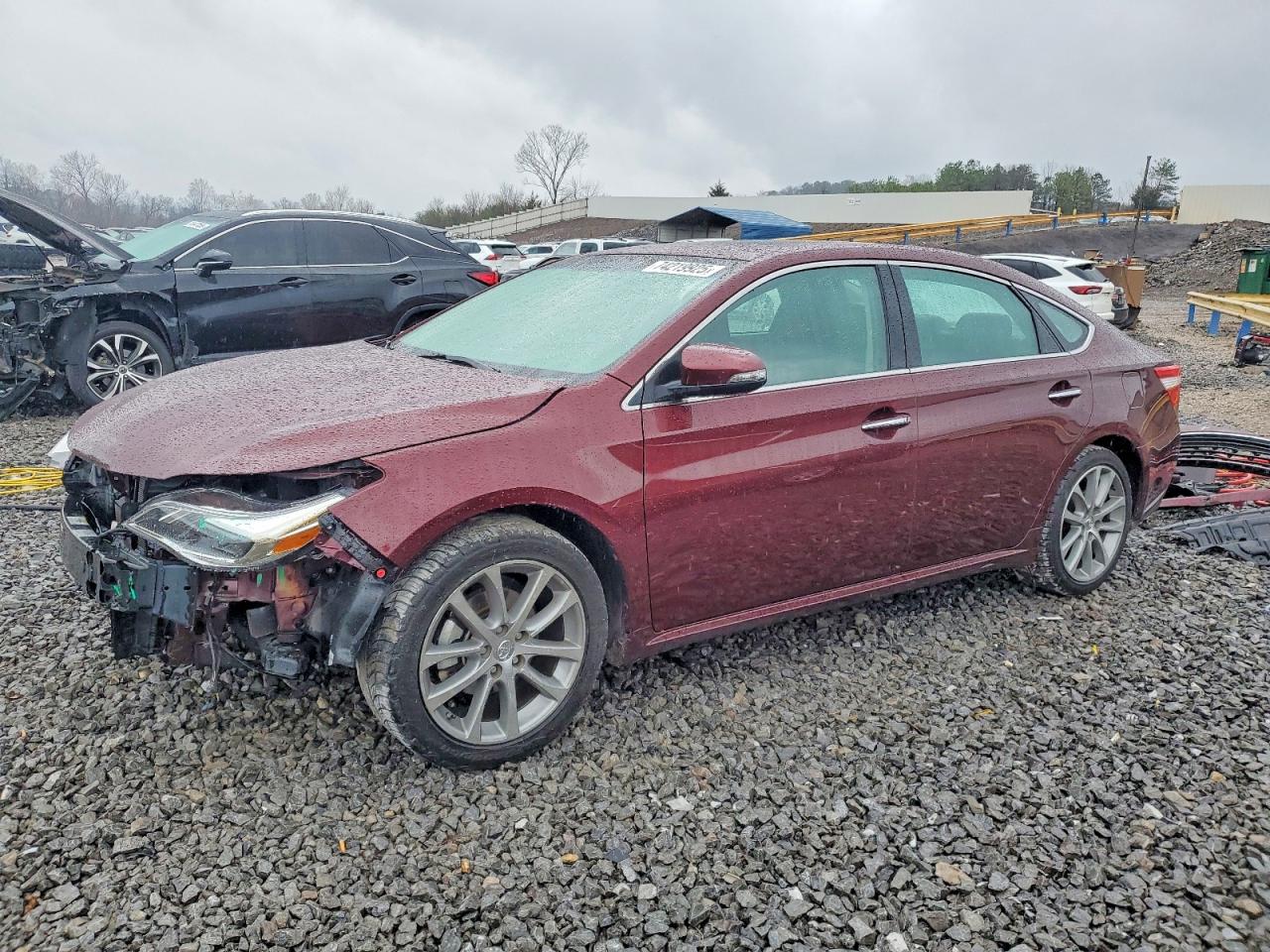TOYOTA AVALON 2015