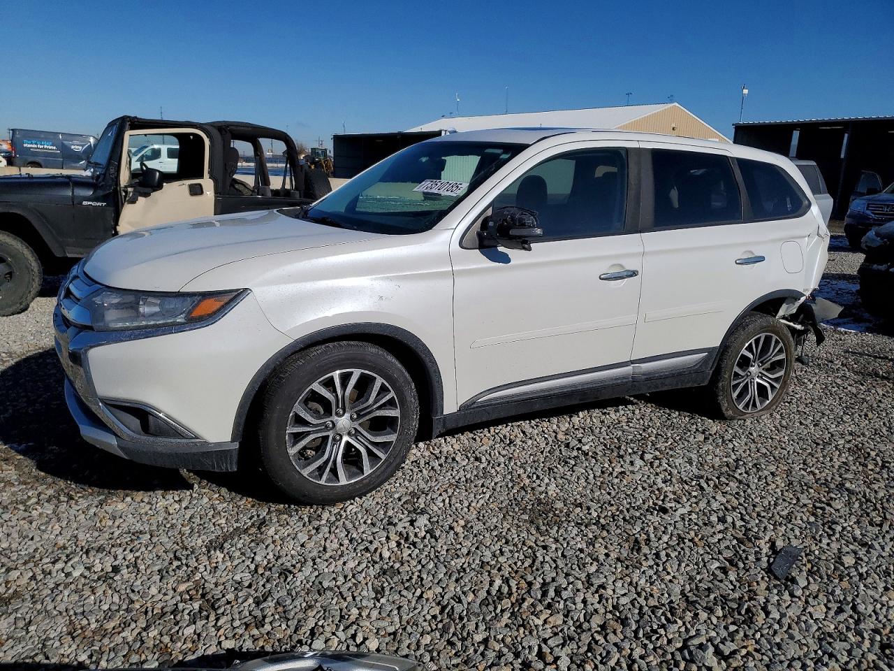 MITSUBISHI OUTLANDER 2018