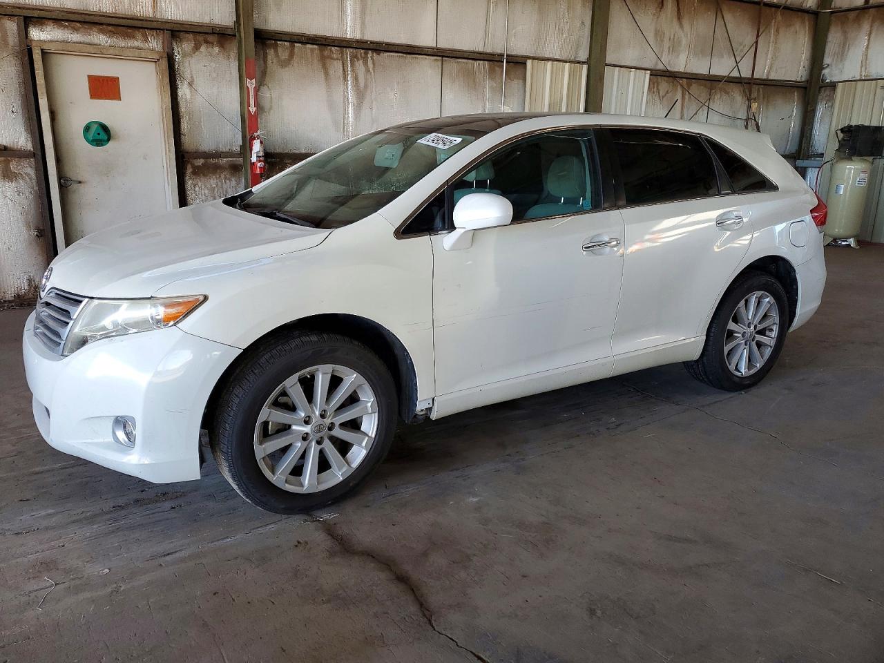 TOYOTA VENZA 2011