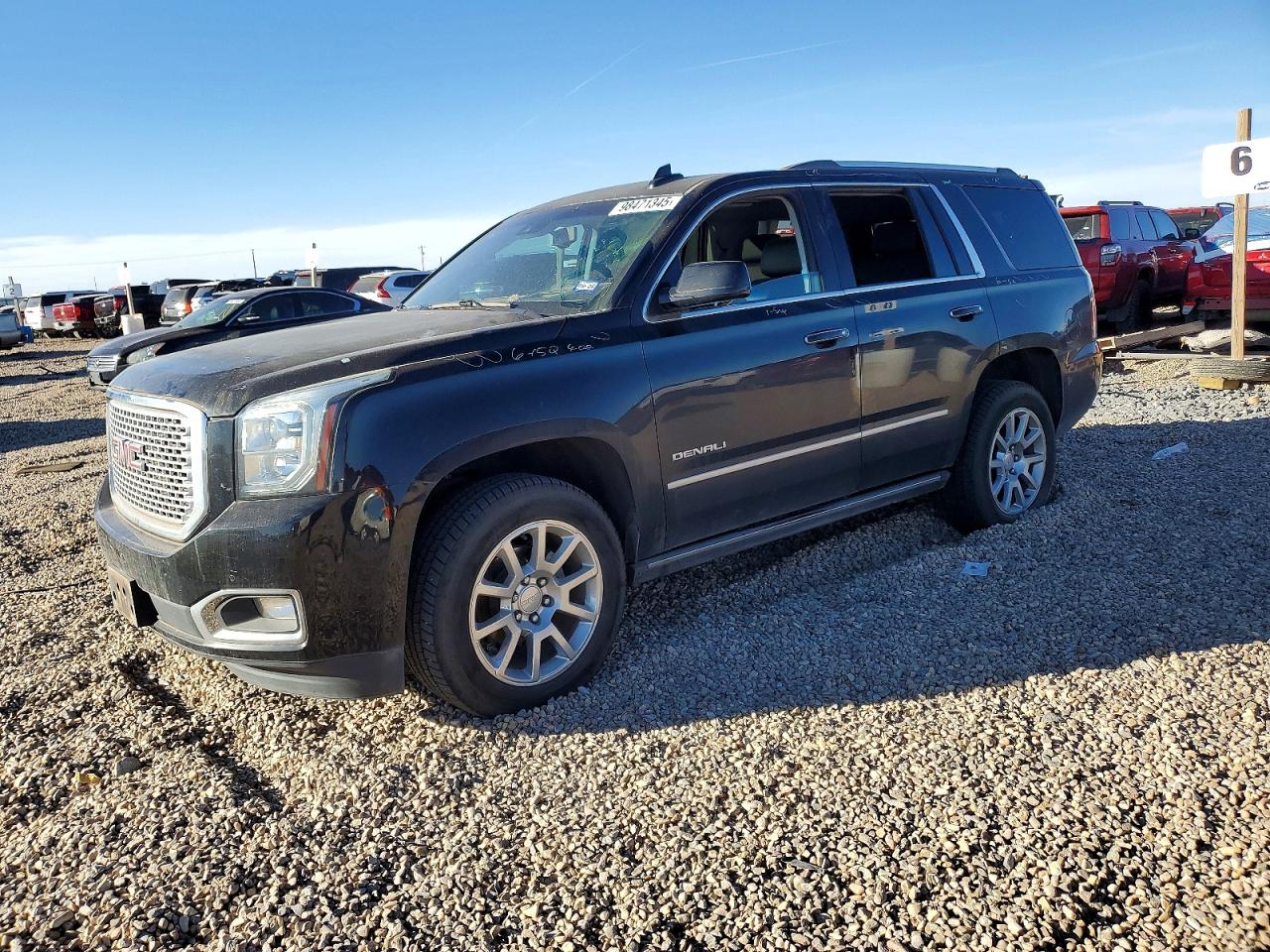 GMC YUKON DENA 2017