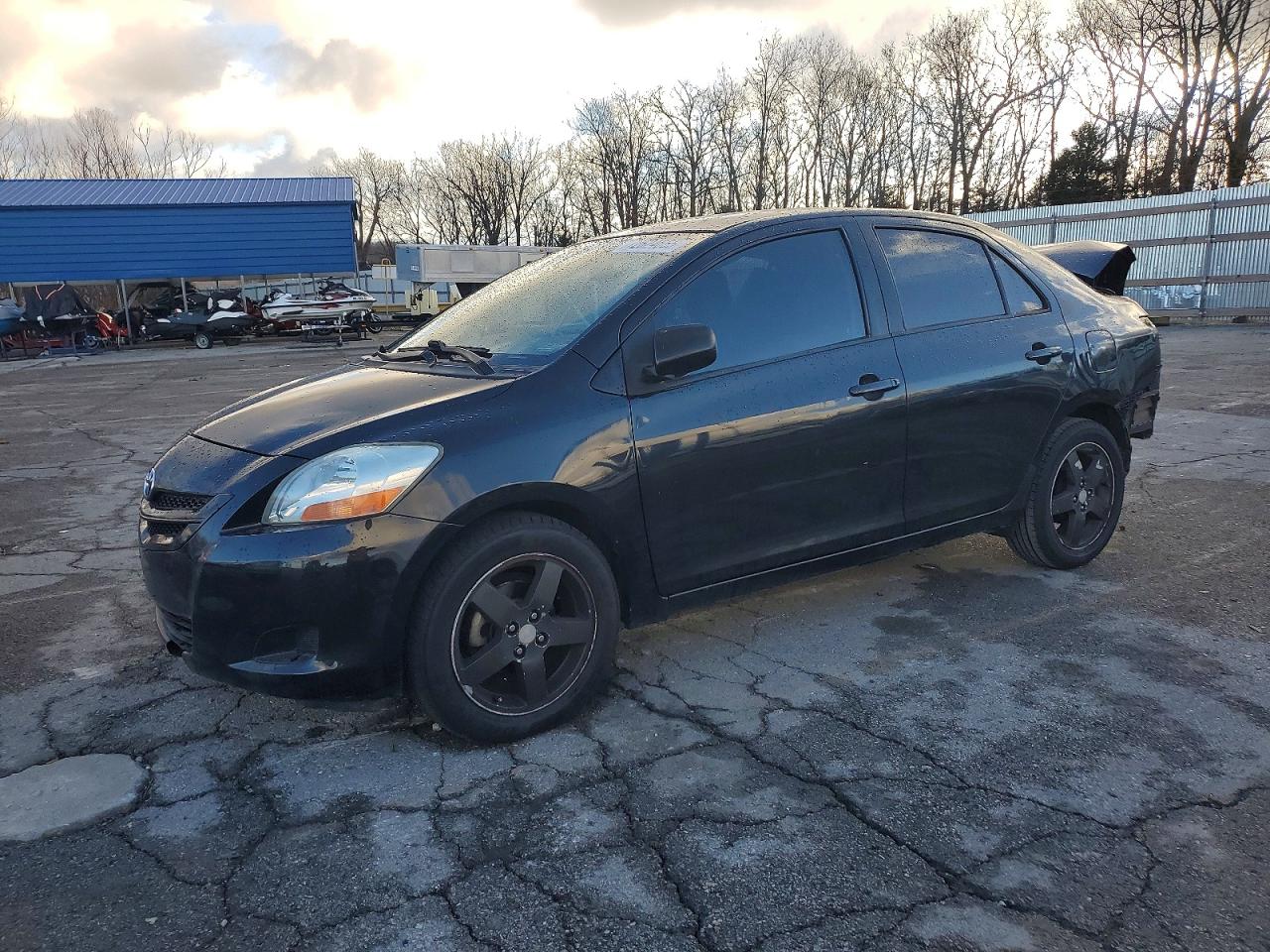 TOYOTA YARIS 2008