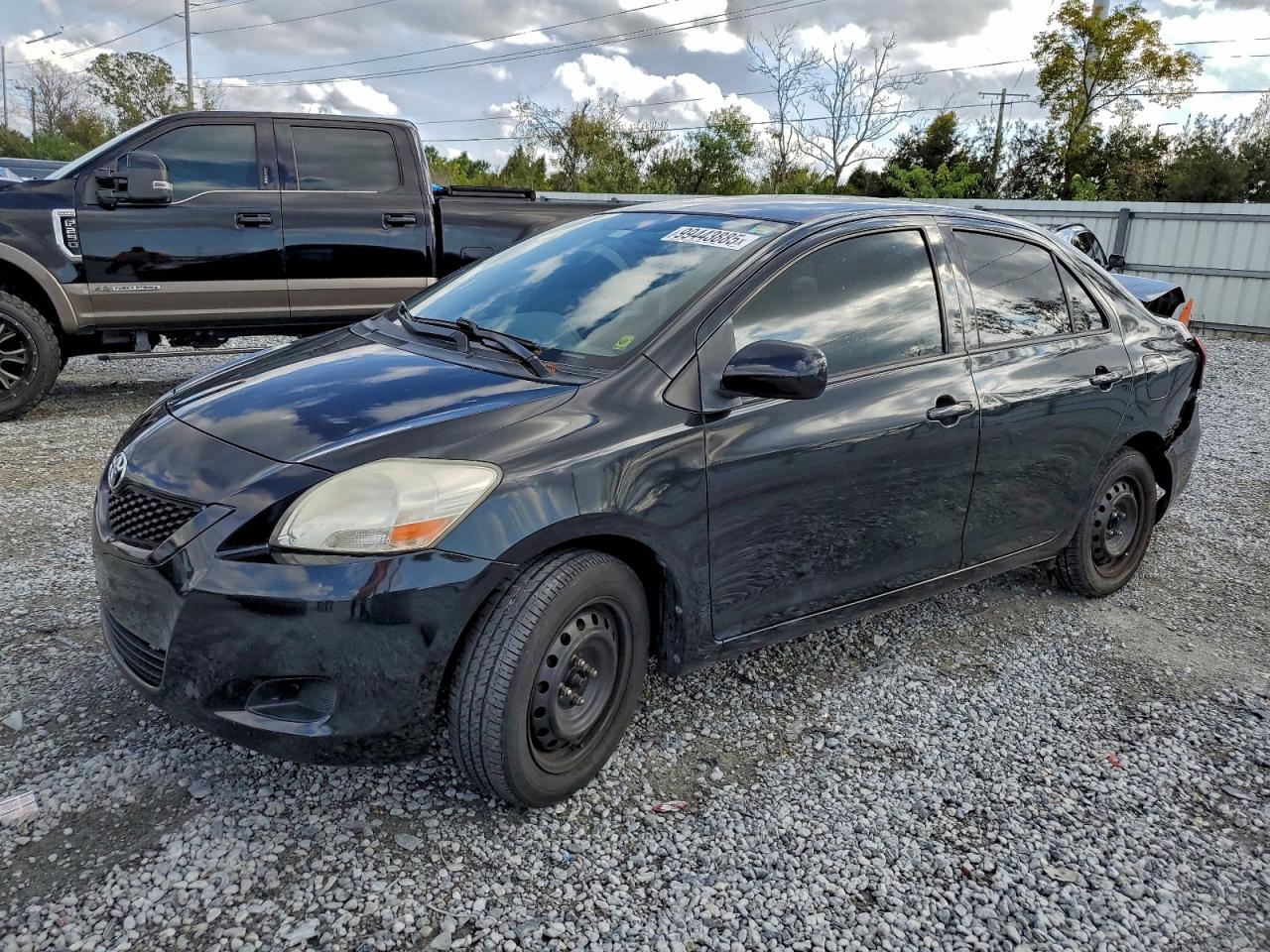 TOYOTA YARIS 2012
