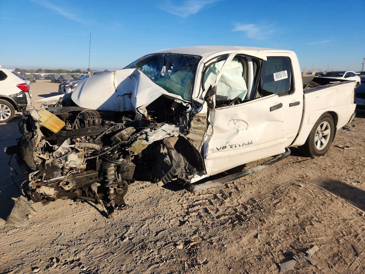 NISSAN TITAN 2012