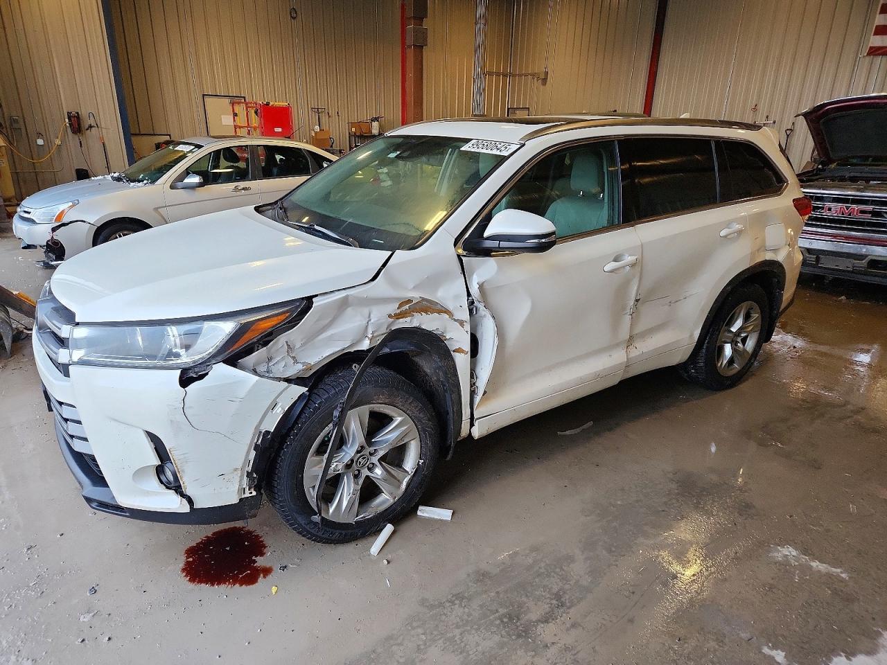 TOYOTA HIGHLANDER 2019