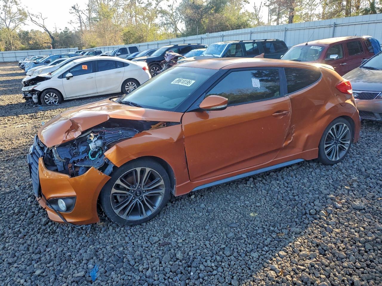 HYUNDAI VELOSTER 2016