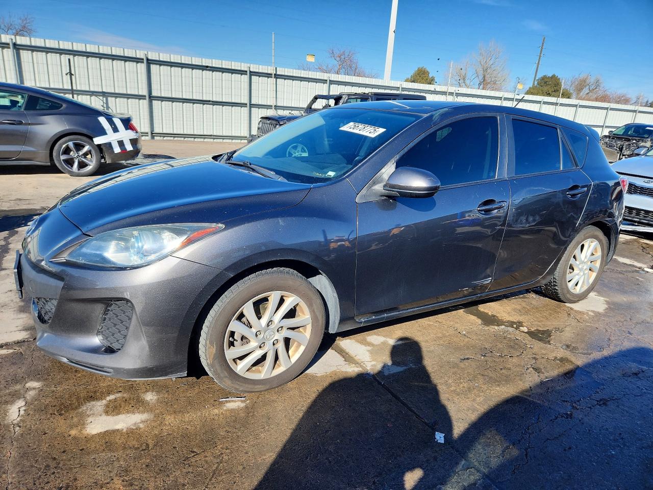 MAZDA 3 2012