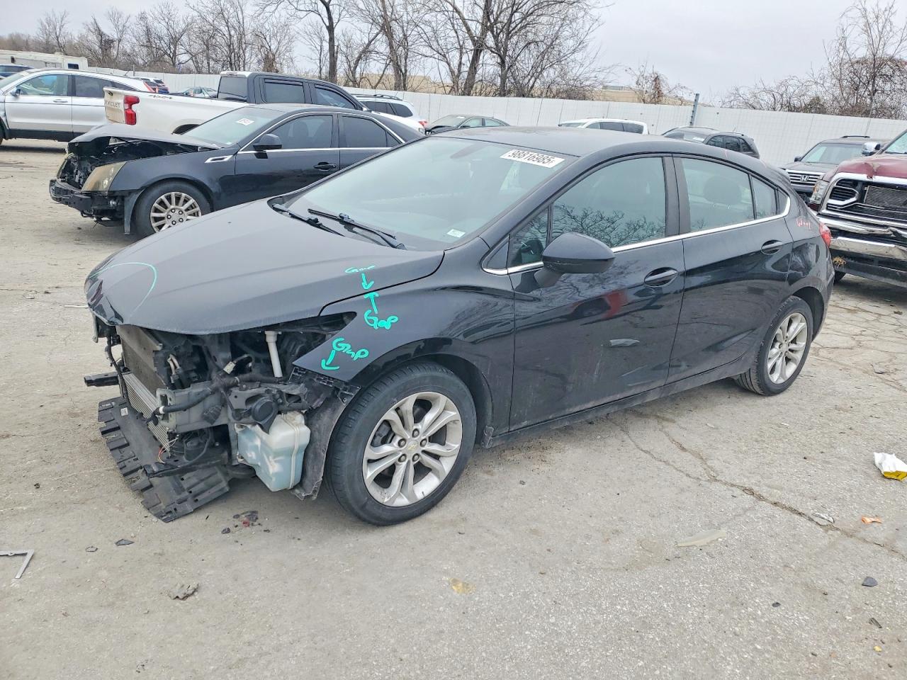 CHEVROLET CRUZE 2019