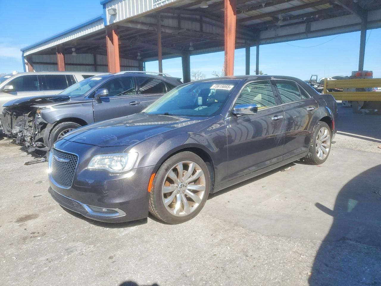 CHRYSLER 300 LIMITE 2018