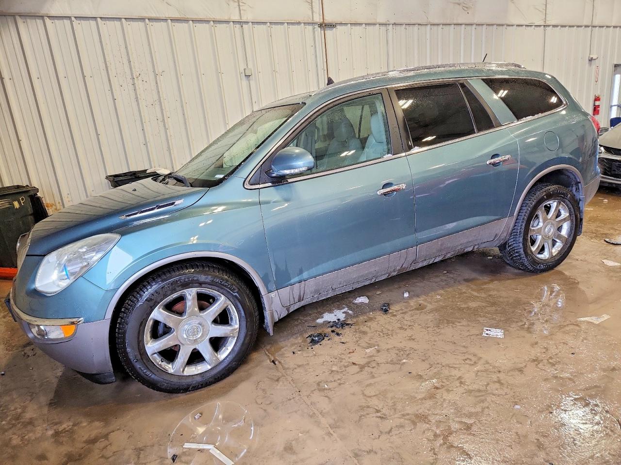 BUICK ENCLAVE 2010