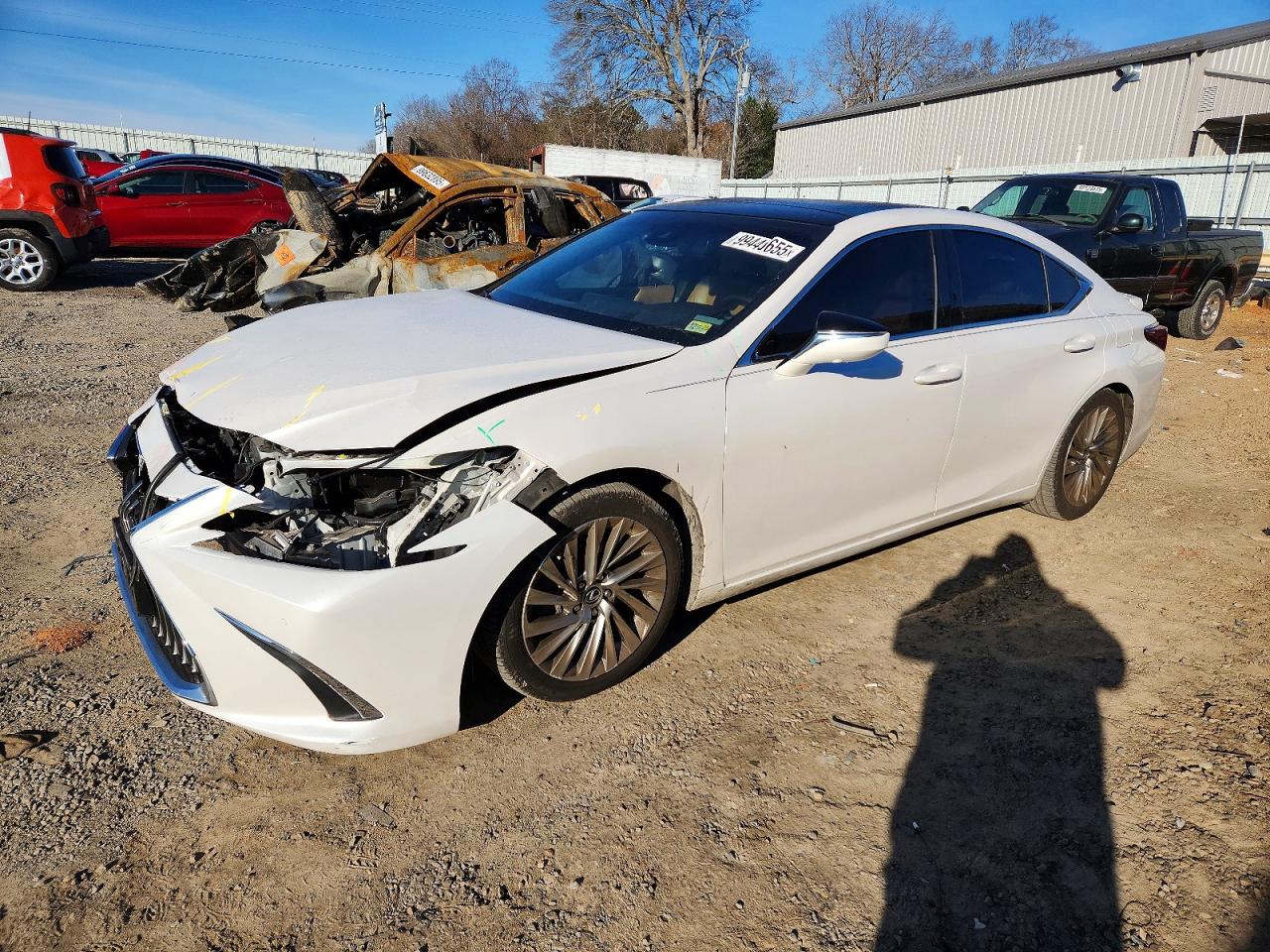 LEXUS ES 2019