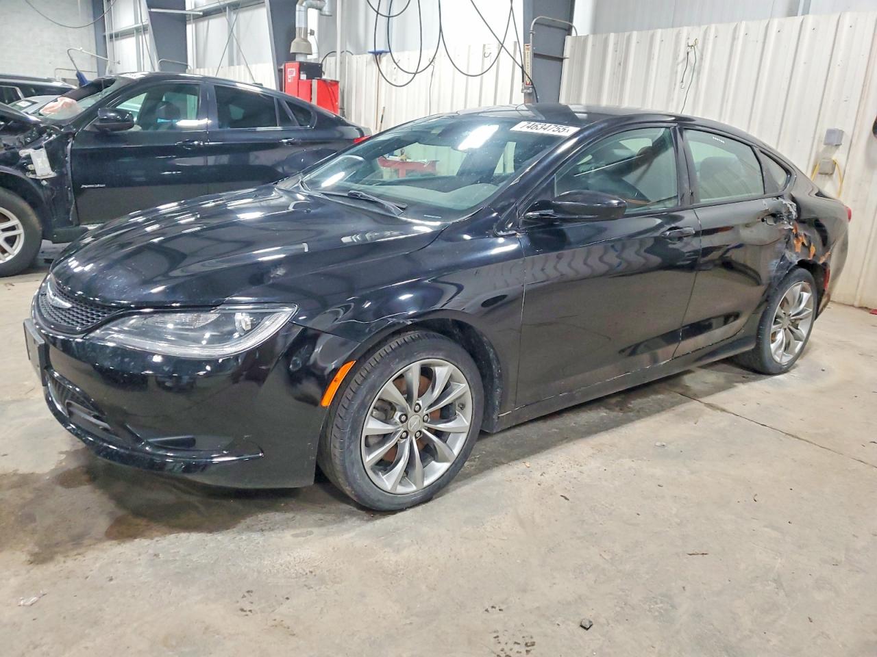 CHRYSLER 200 2015