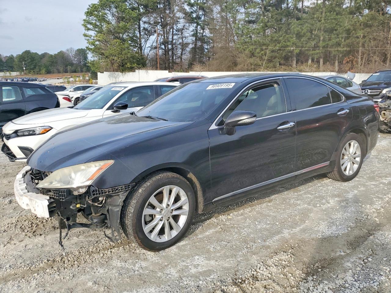 LEXUS ES 2011