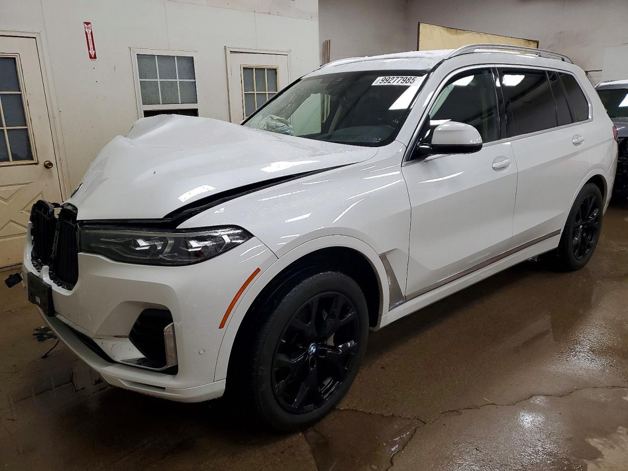 BMW X7 2022