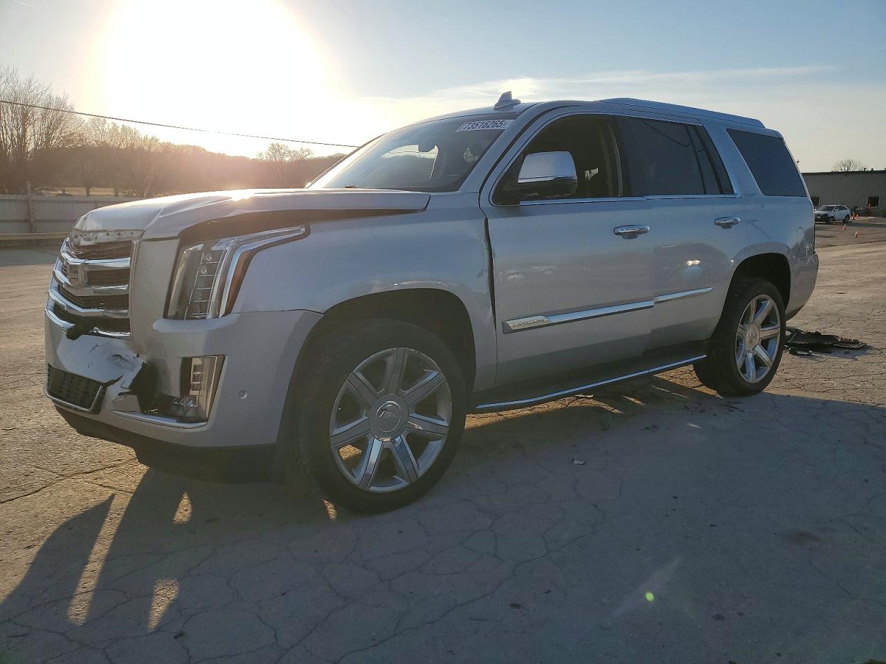 CADILLAC ESCALADE 2017
