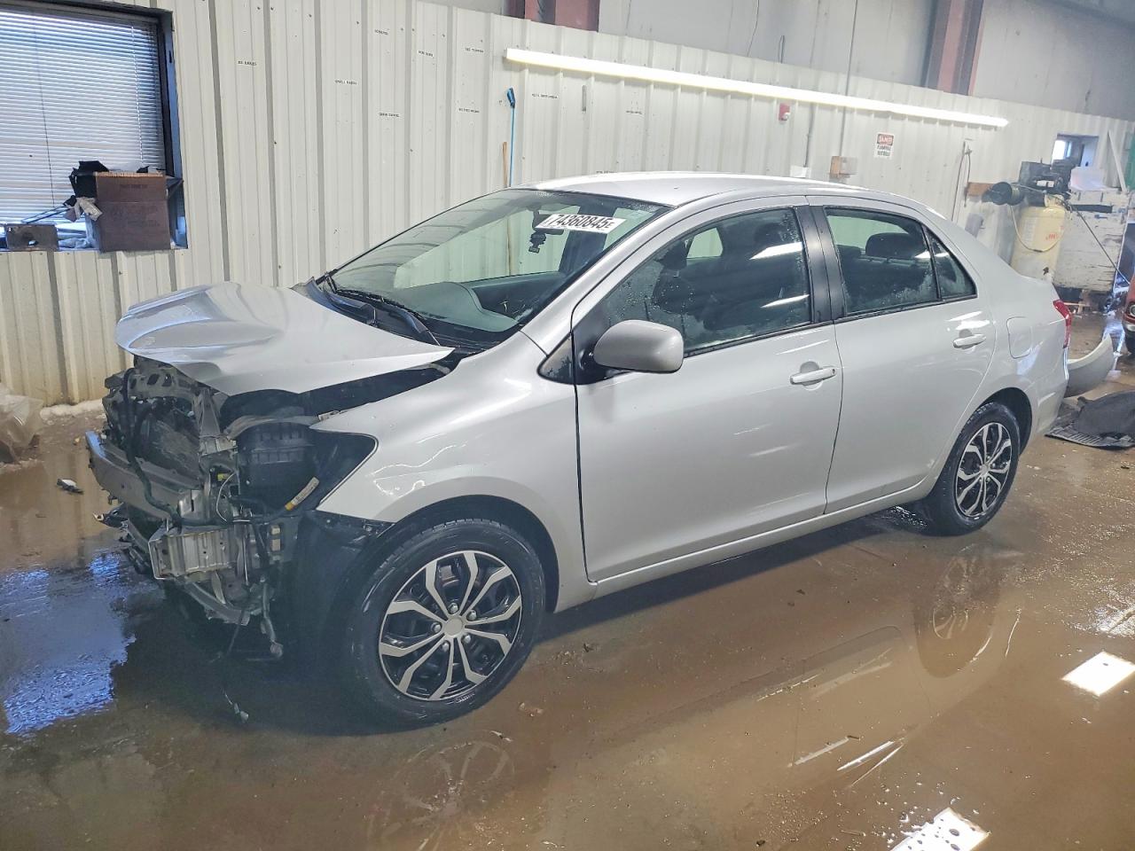 TOYOTA YARIS 2009