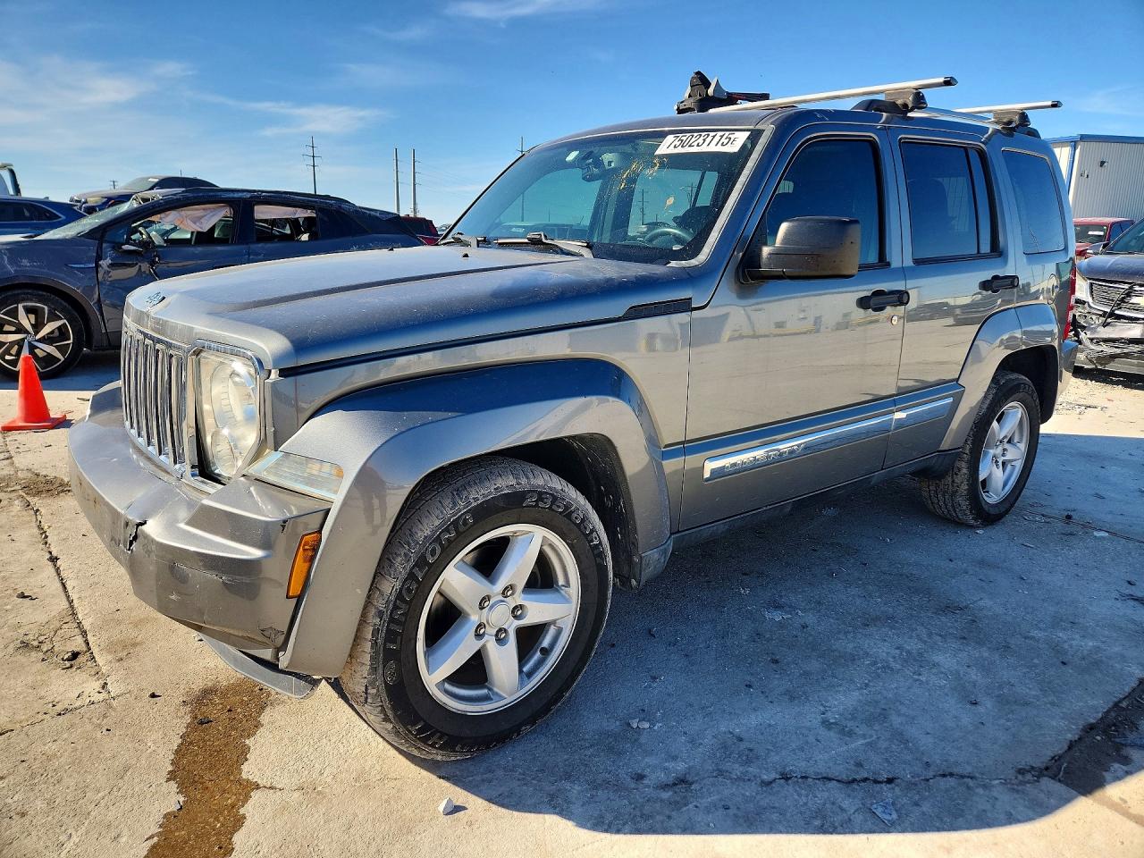 JEEP LIBERTY 2012