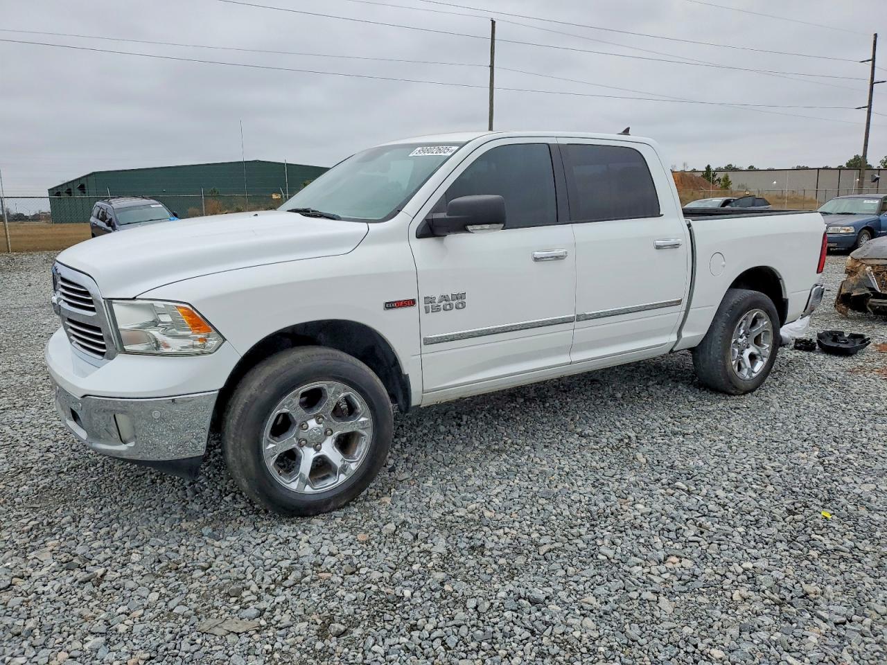 RAM 1500 SLT 2017