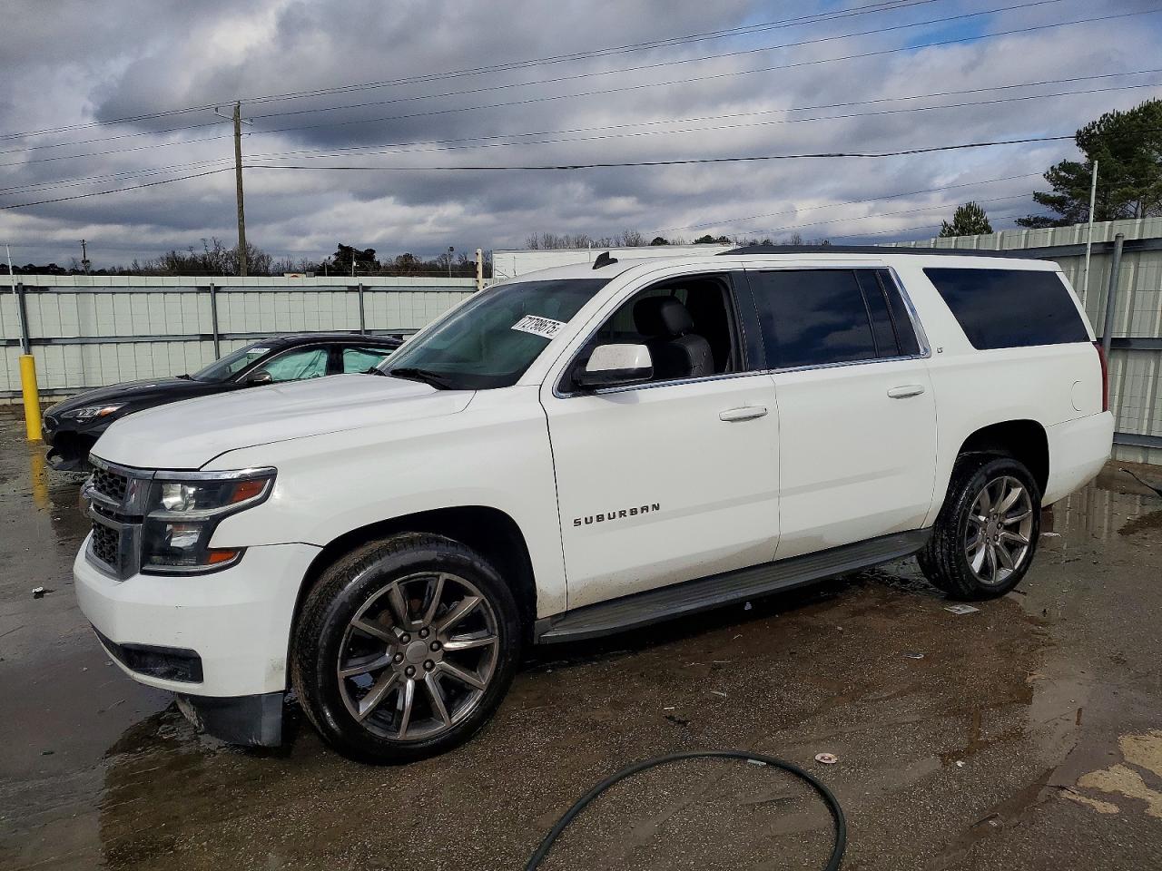 CHEVROLET SUBURBAN 2015