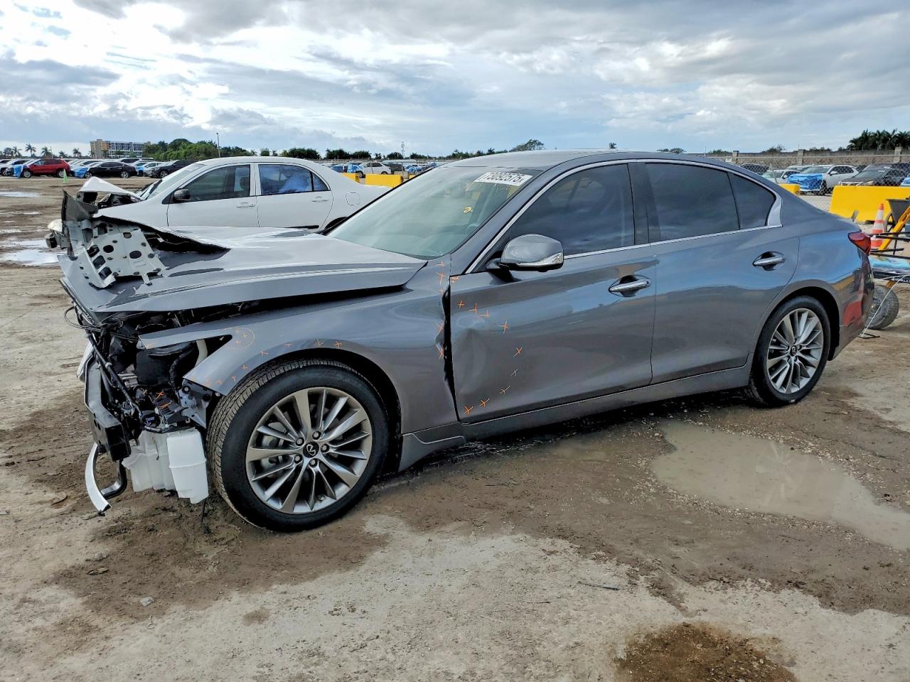 INFINITI Q50 2024