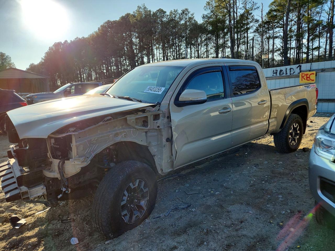 TOYOTA TACOMA 2018