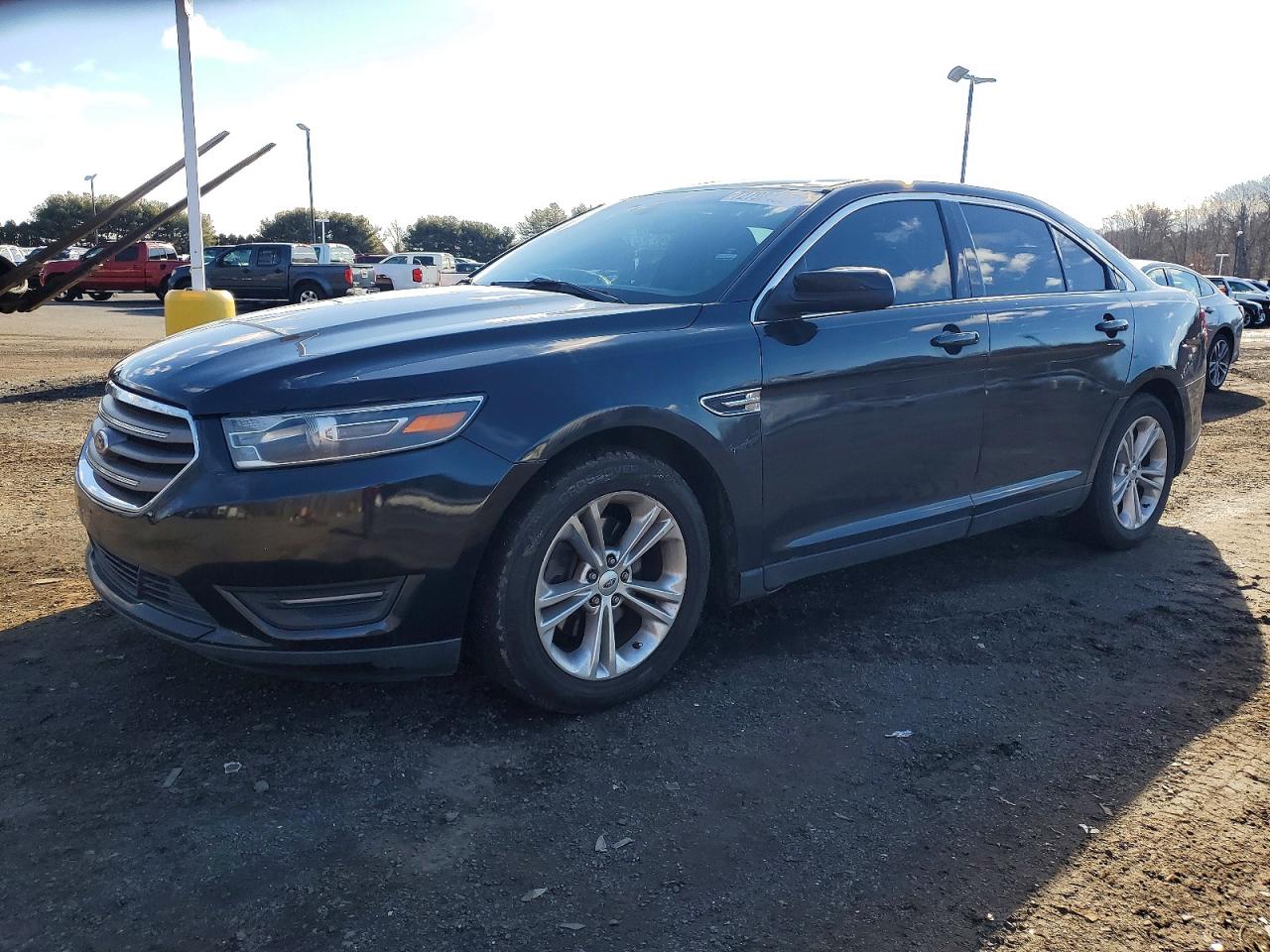 FORD TAURUS SEL 2014