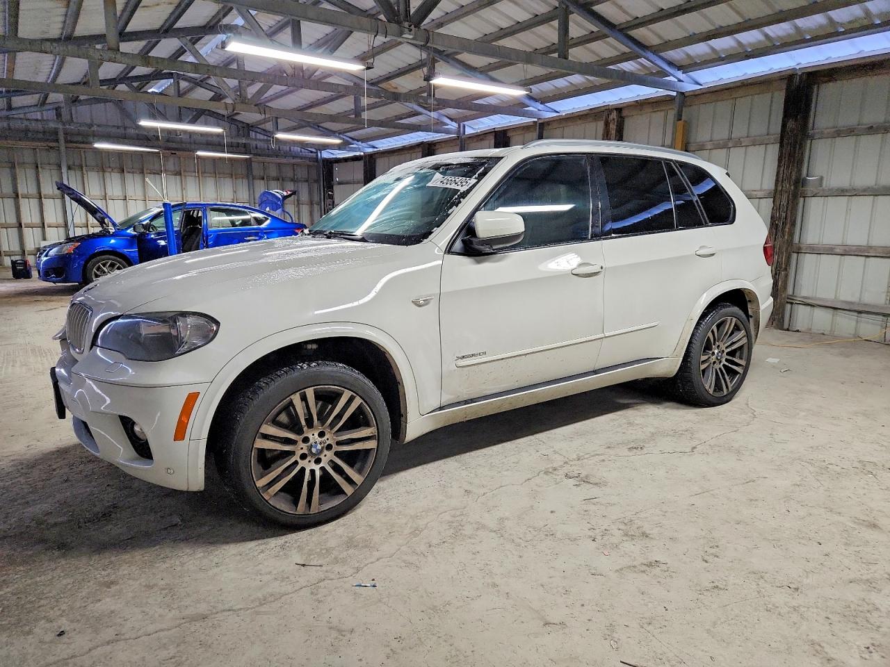 BMW X5 2011
