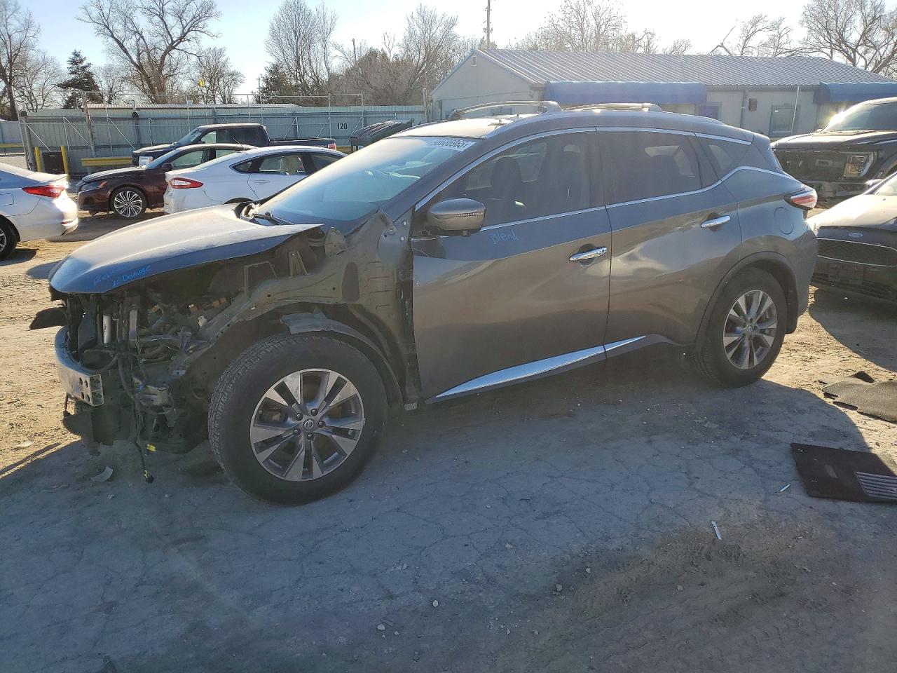 NISSAN MURANO 2016