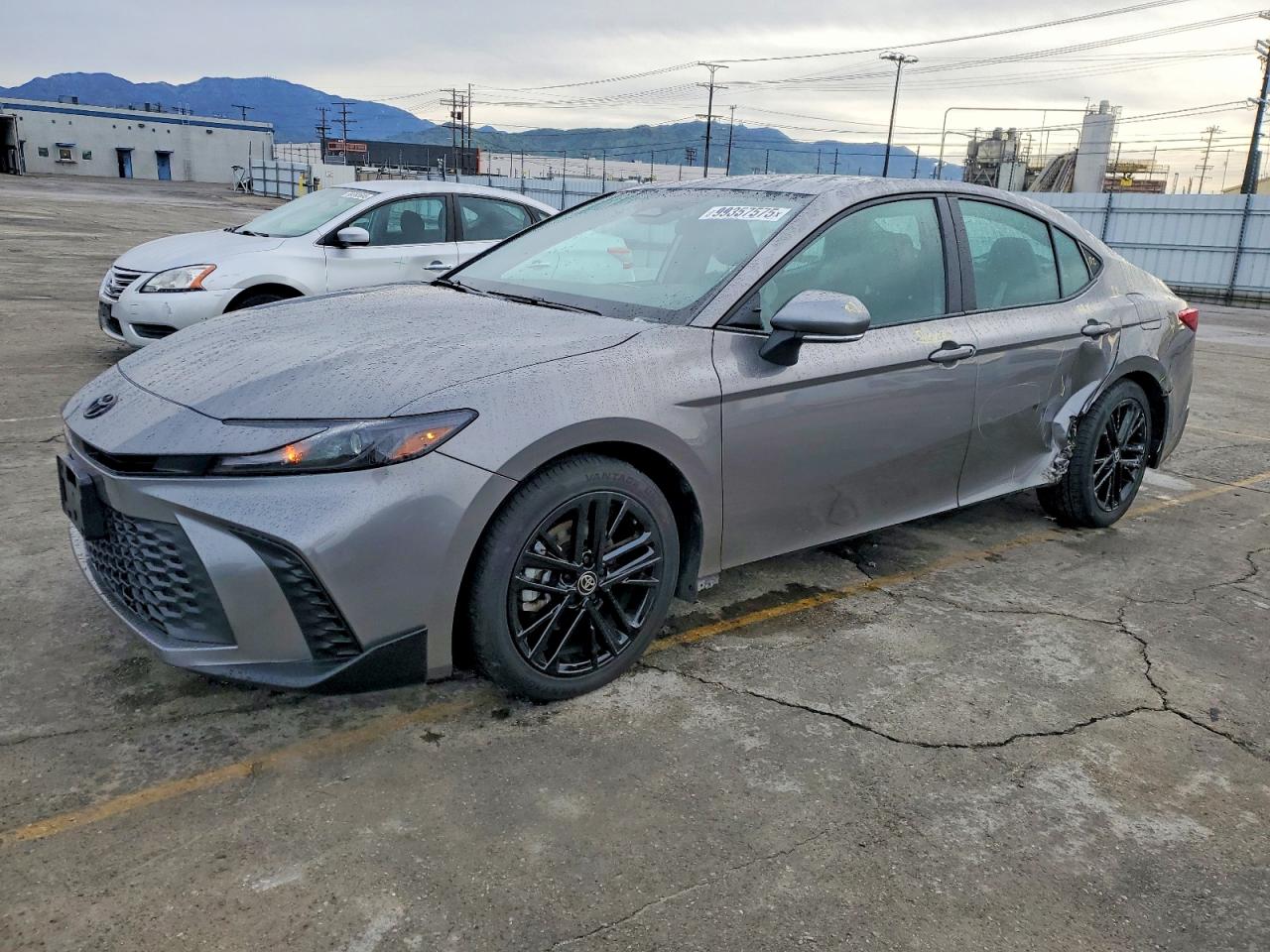 TOYOTA CAMRY 2025