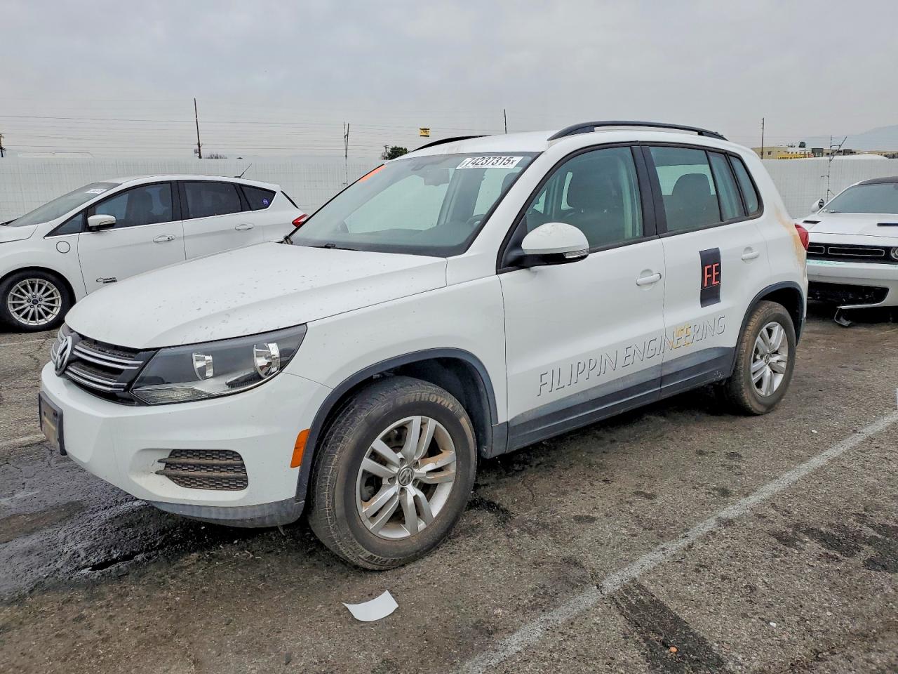 VOLKSWAGEN TIGUAN S 2017