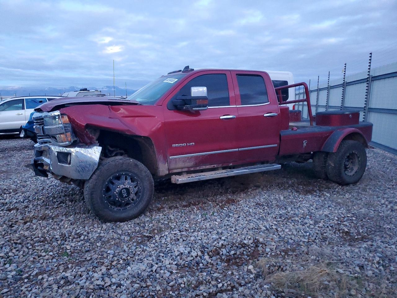 CHEVROLET SILVERADO 2018