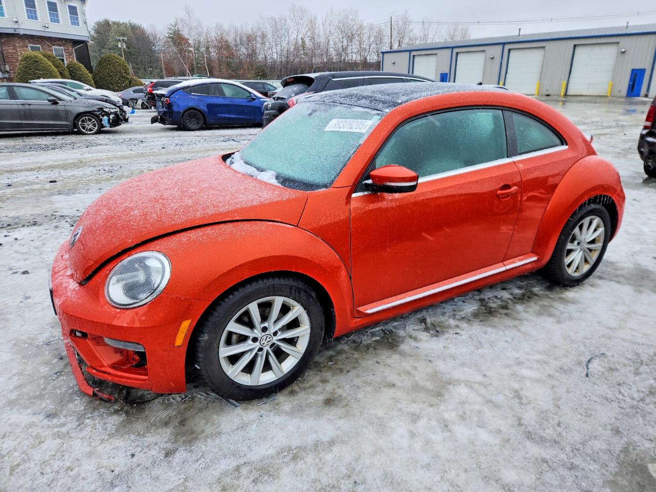 VOLKSWAGEN BEETLE SE 2019