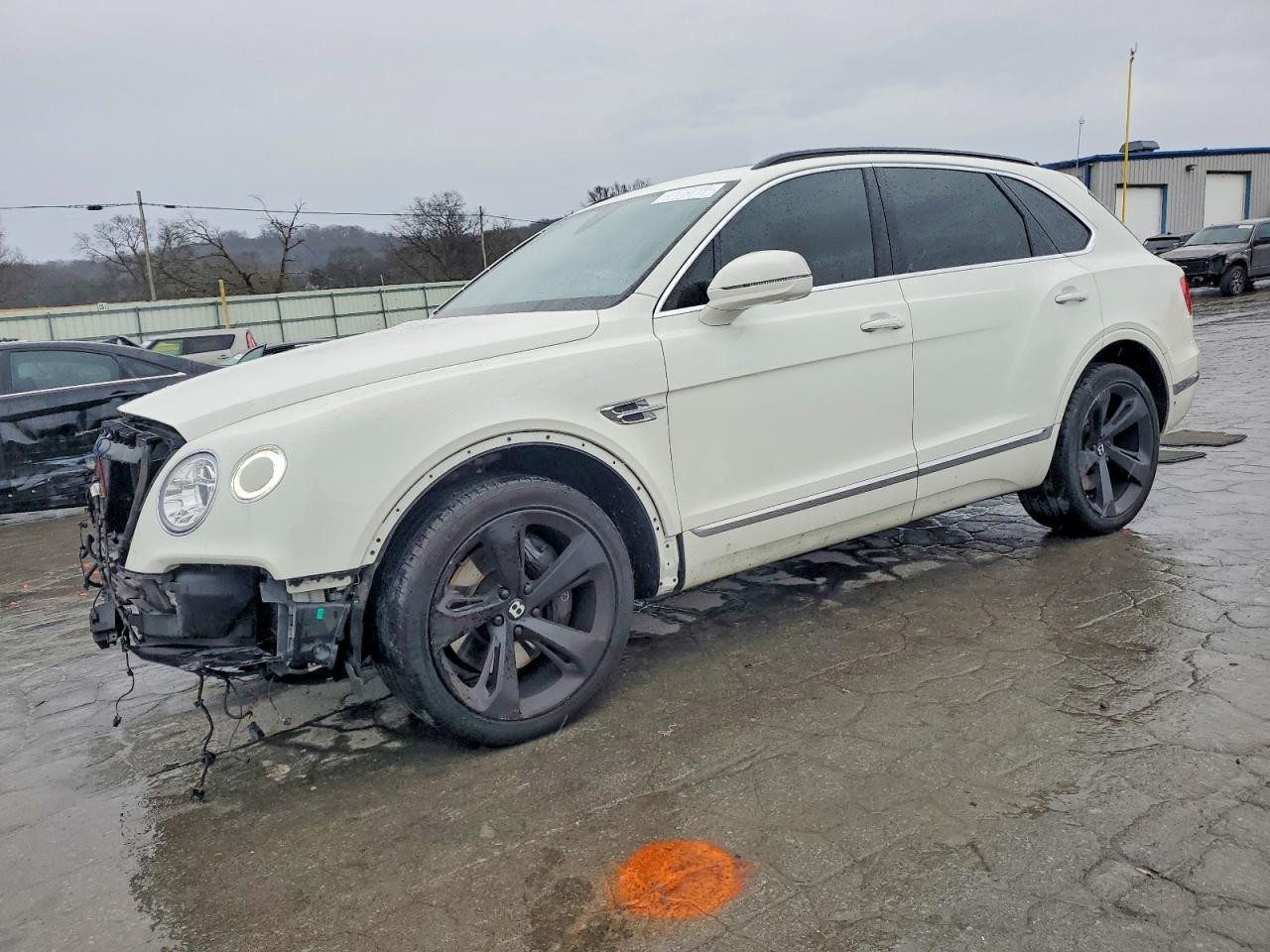 BENTLEY BENTAYGA 2019