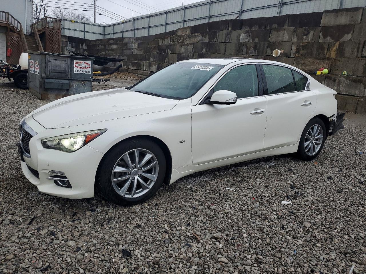 INFINITI Q50 PREMIU 2016