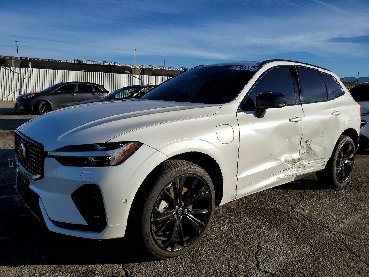 VOLVO XC60 2024
