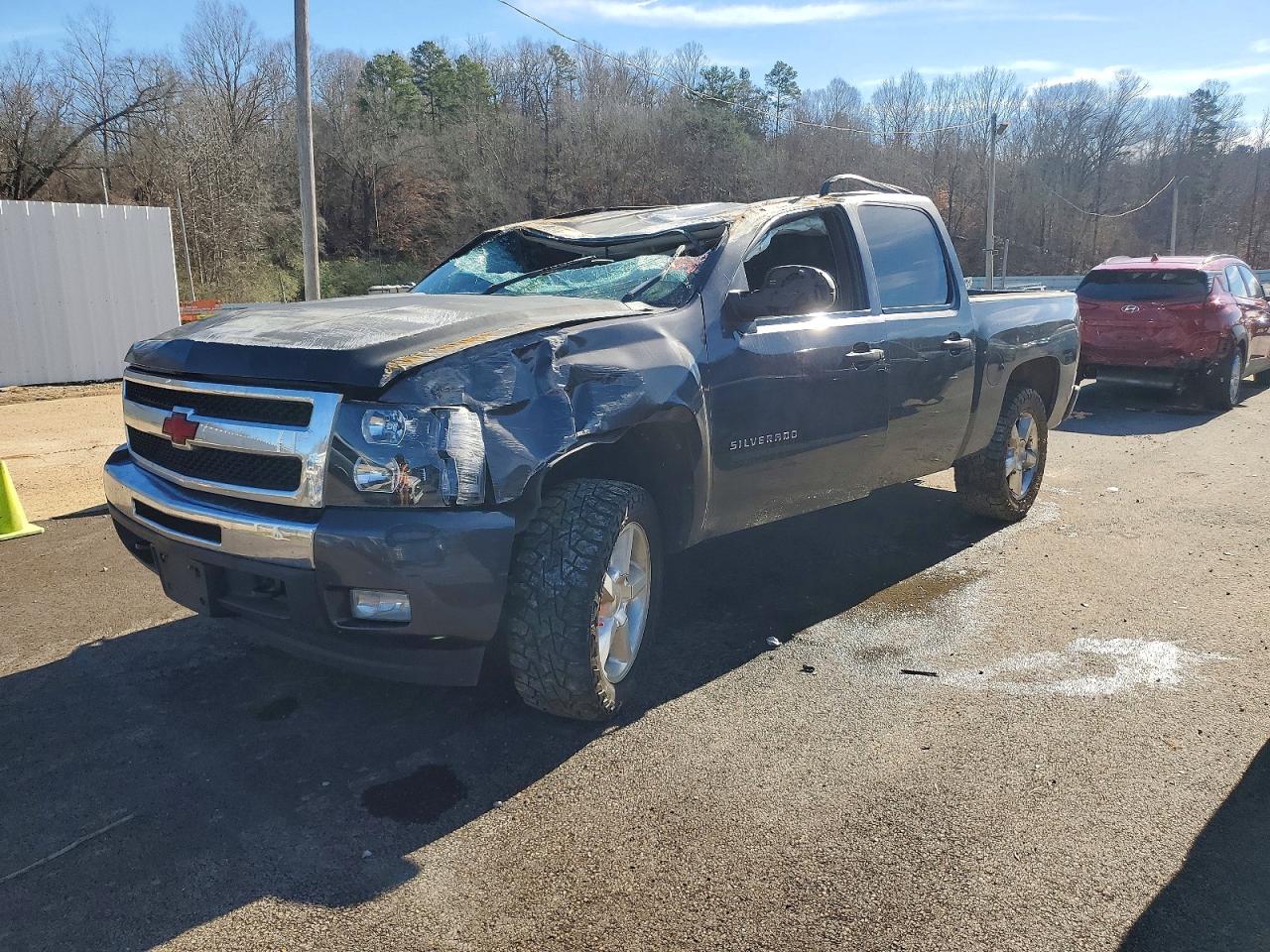 CHEVROLET SILVERADO 2011