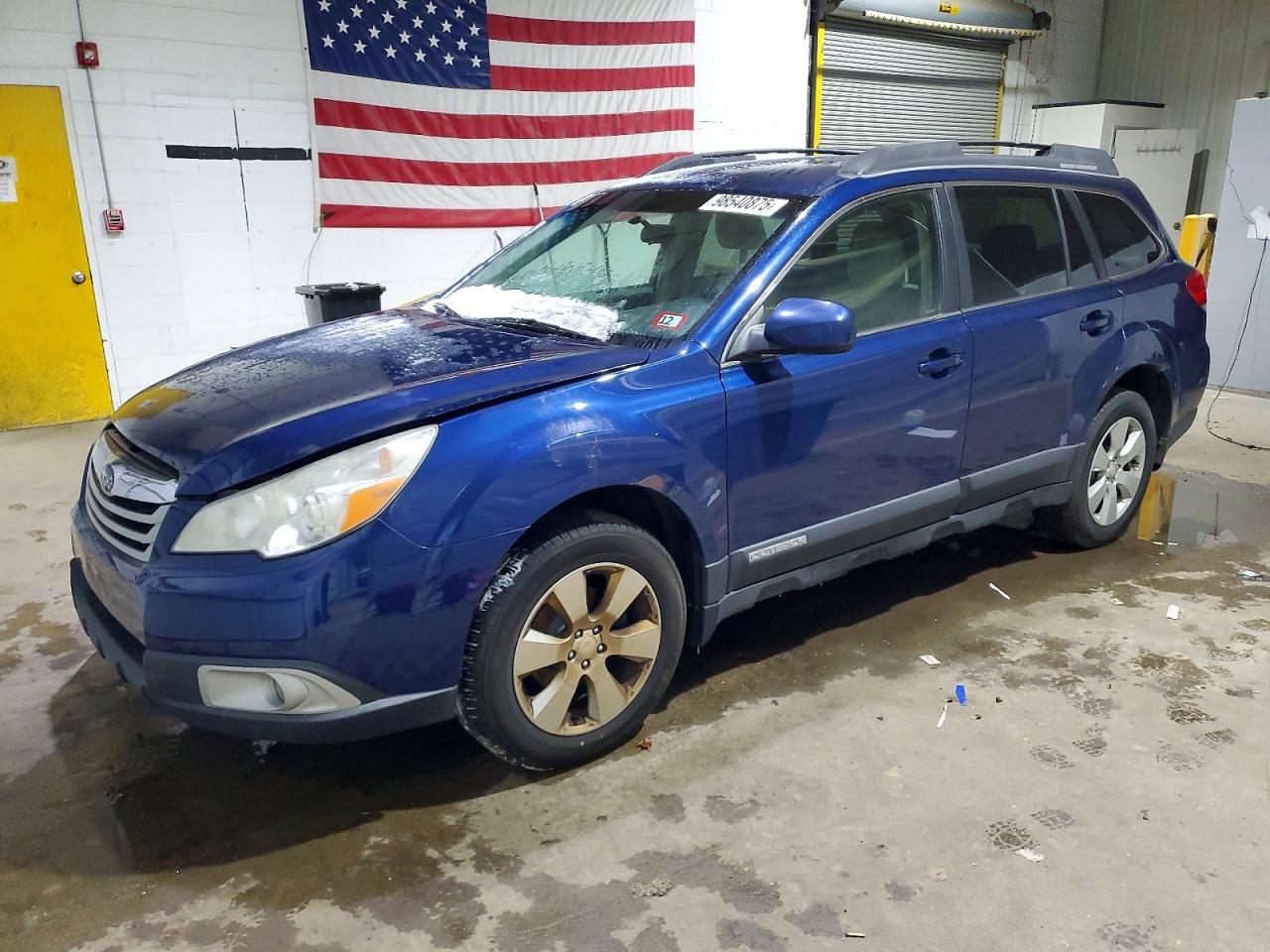 SUBARU OUTBACK 2010