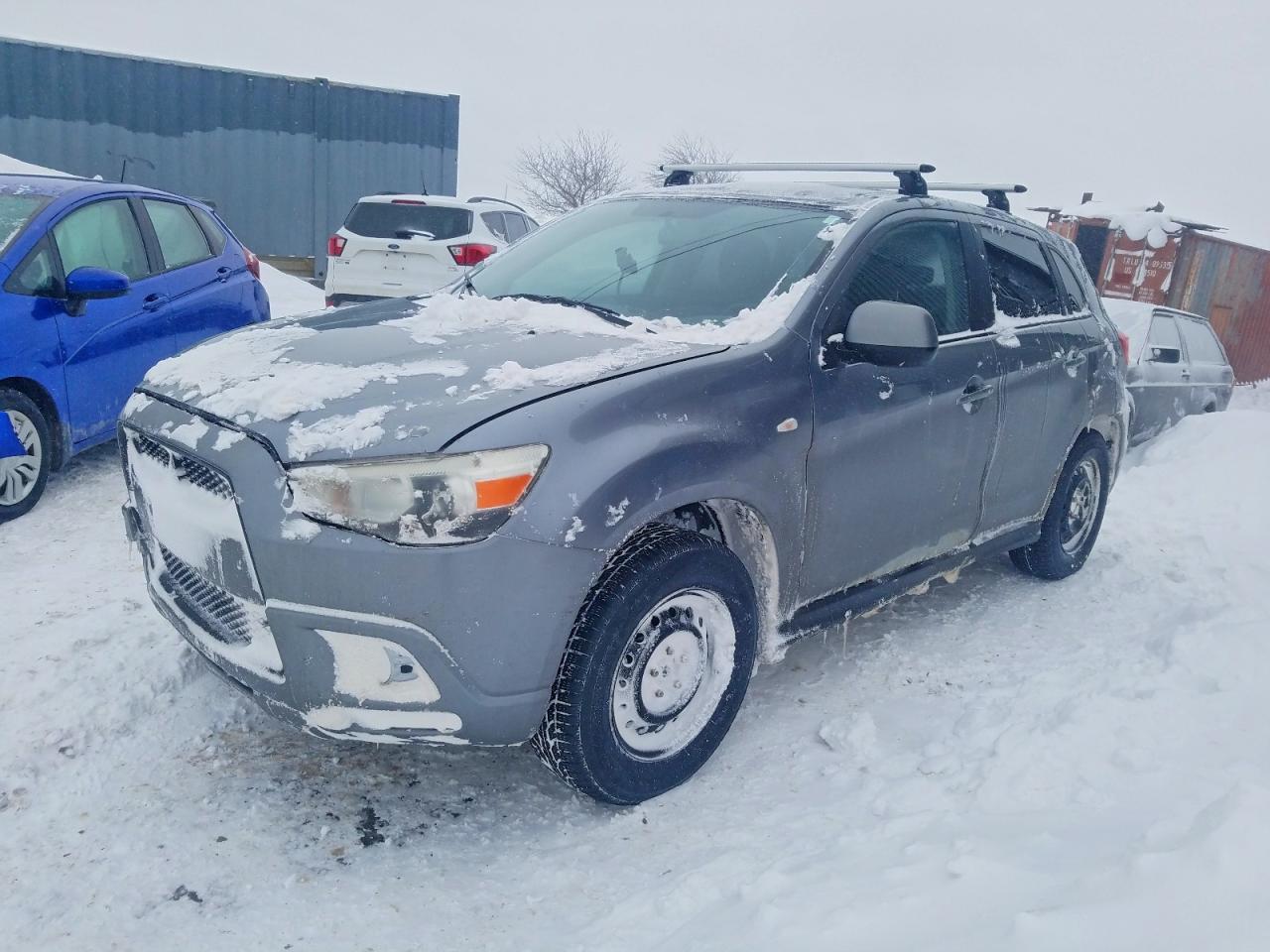 MITSUBISHI RVR 2012