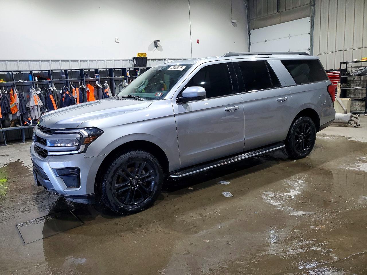 FORD EXPEDITION 2023
