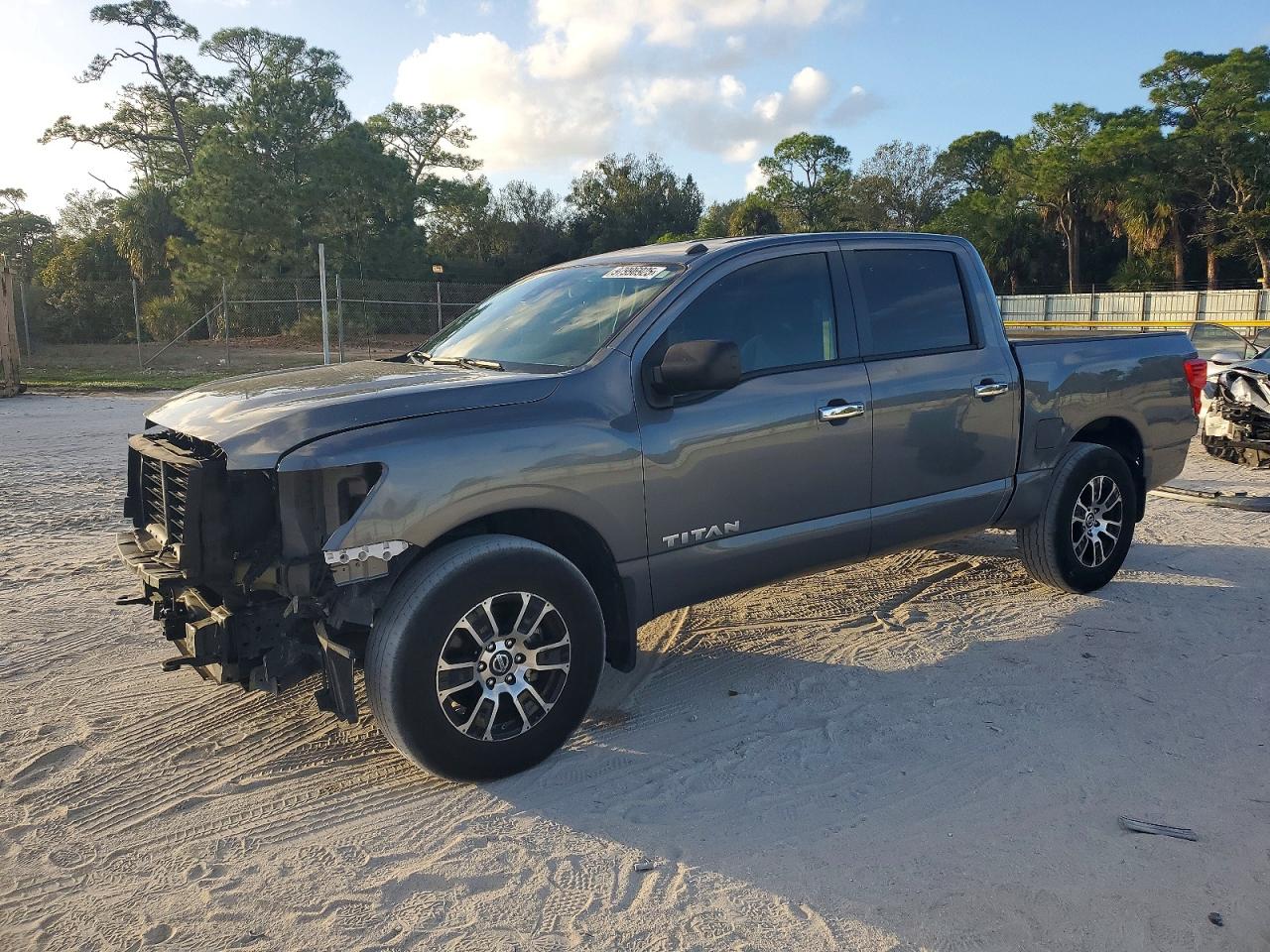 NISSAN TITAN S 2021