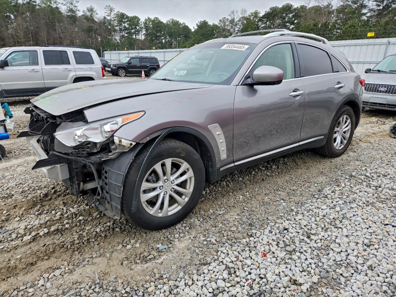 INFINITI FX35 2010