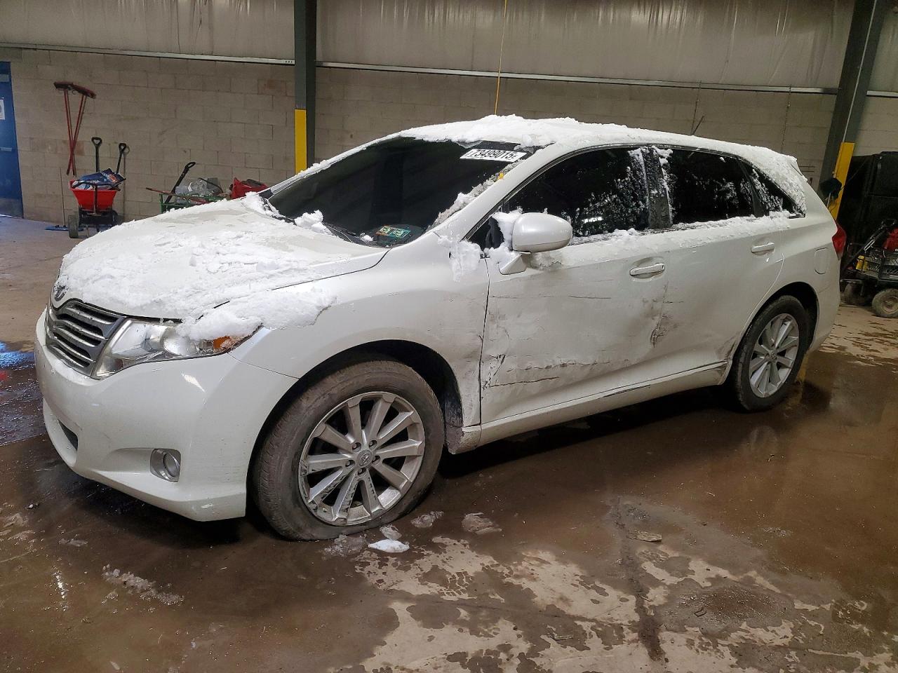 TOYOTA VENZA 2011