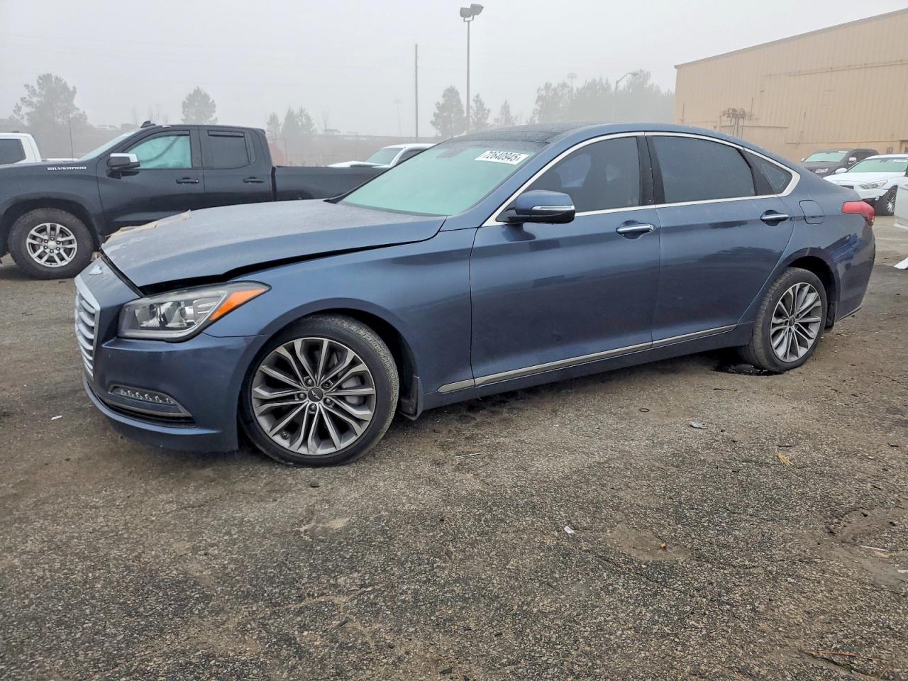 HYUNDAI GENESIS 3. 2016