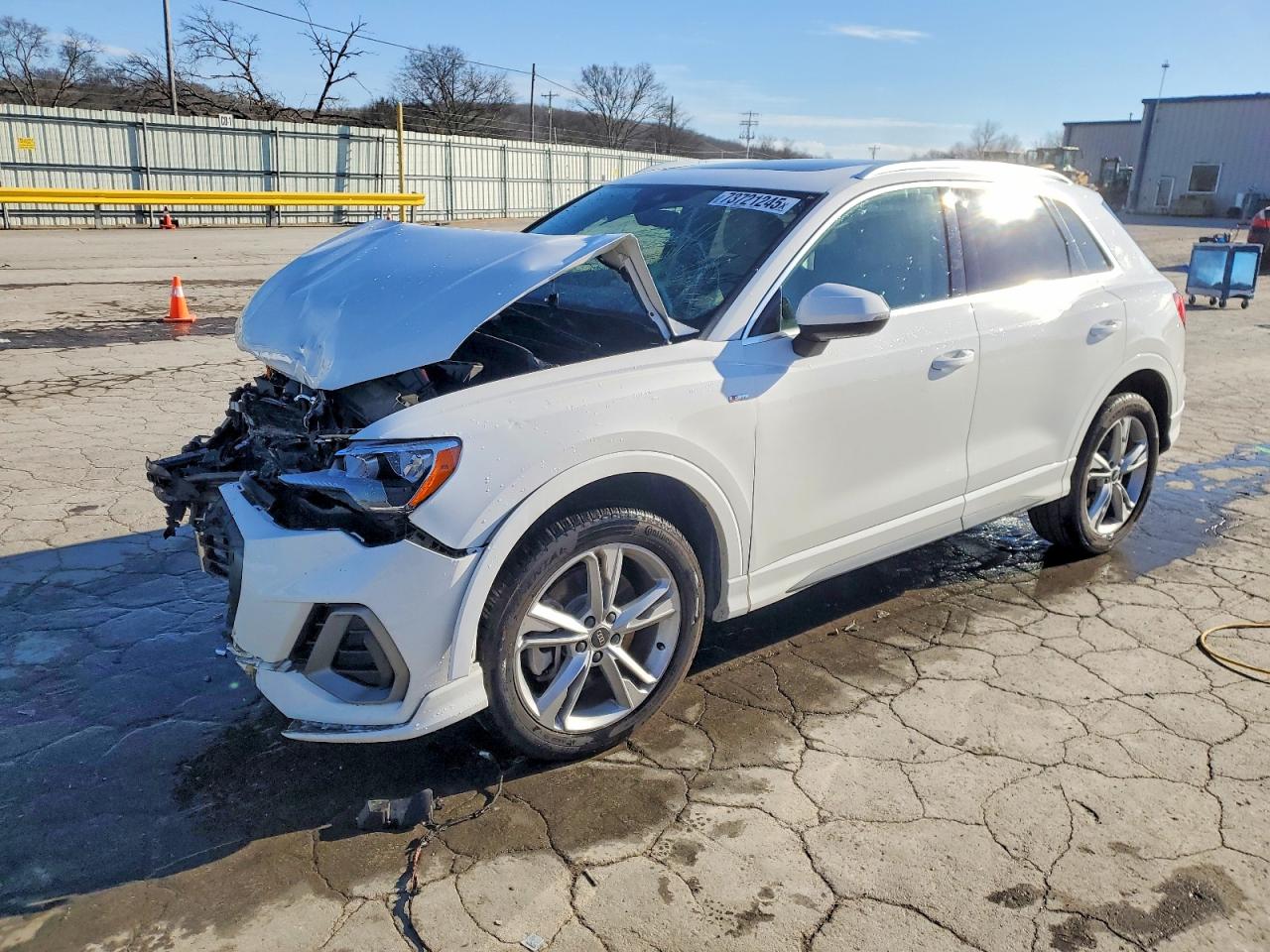 AUDI Q3 2021