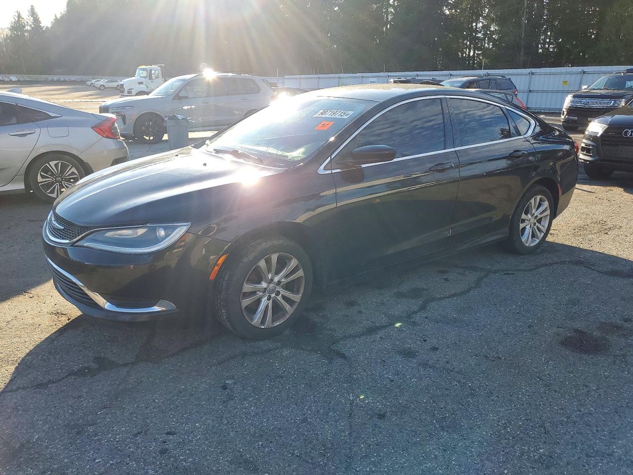 CHRYSLER 200 2015