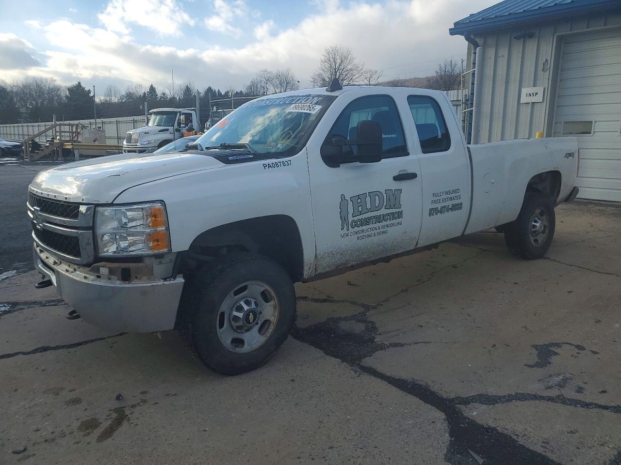 CHEVROLET SILVERADO 2011