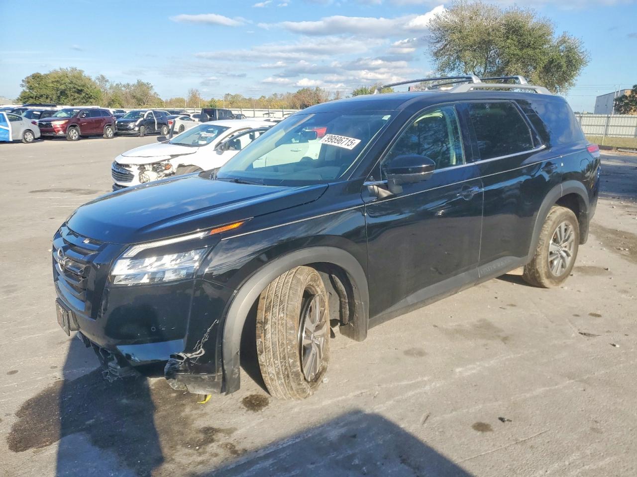 NISSAN PATHFINDER 2024