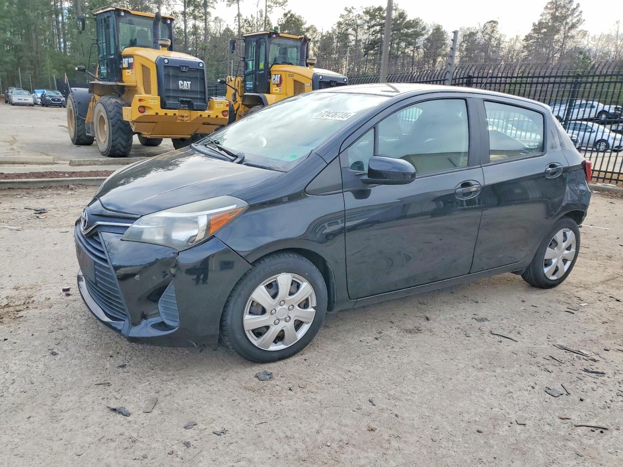 TOYOTA YARIS 2015