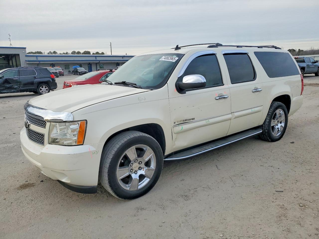 CHEVROLET SUBURBAN 2008