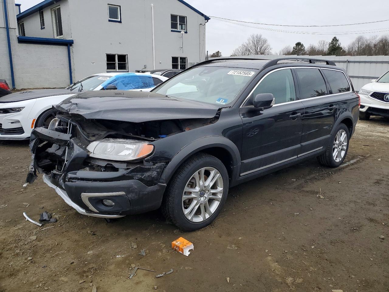 VOLVO XC70 2016