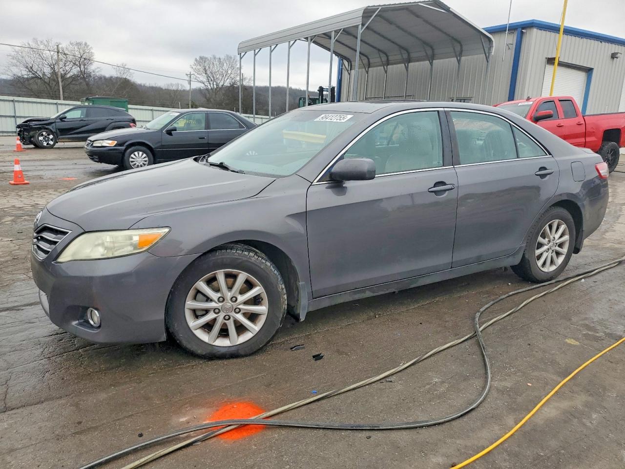 TOYOTA CAMRY 2011